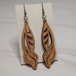 Cherry wood veneer pierced earrings